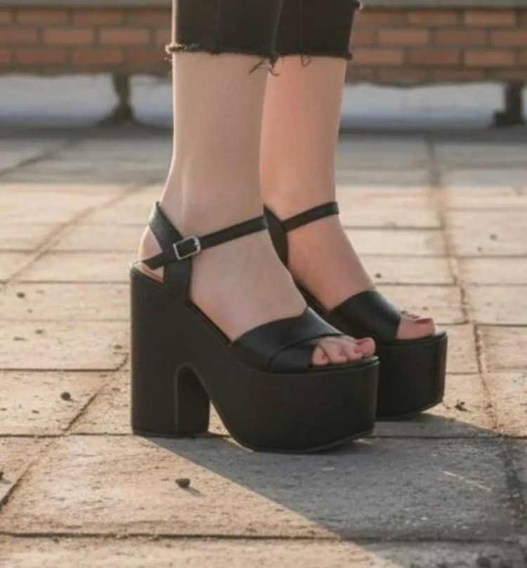 صندل لژدار چرم بیاله